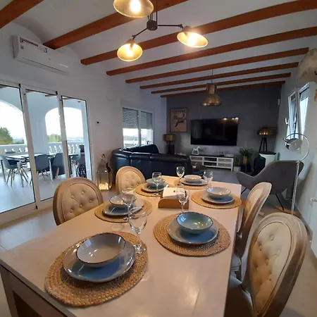 Villa Villa